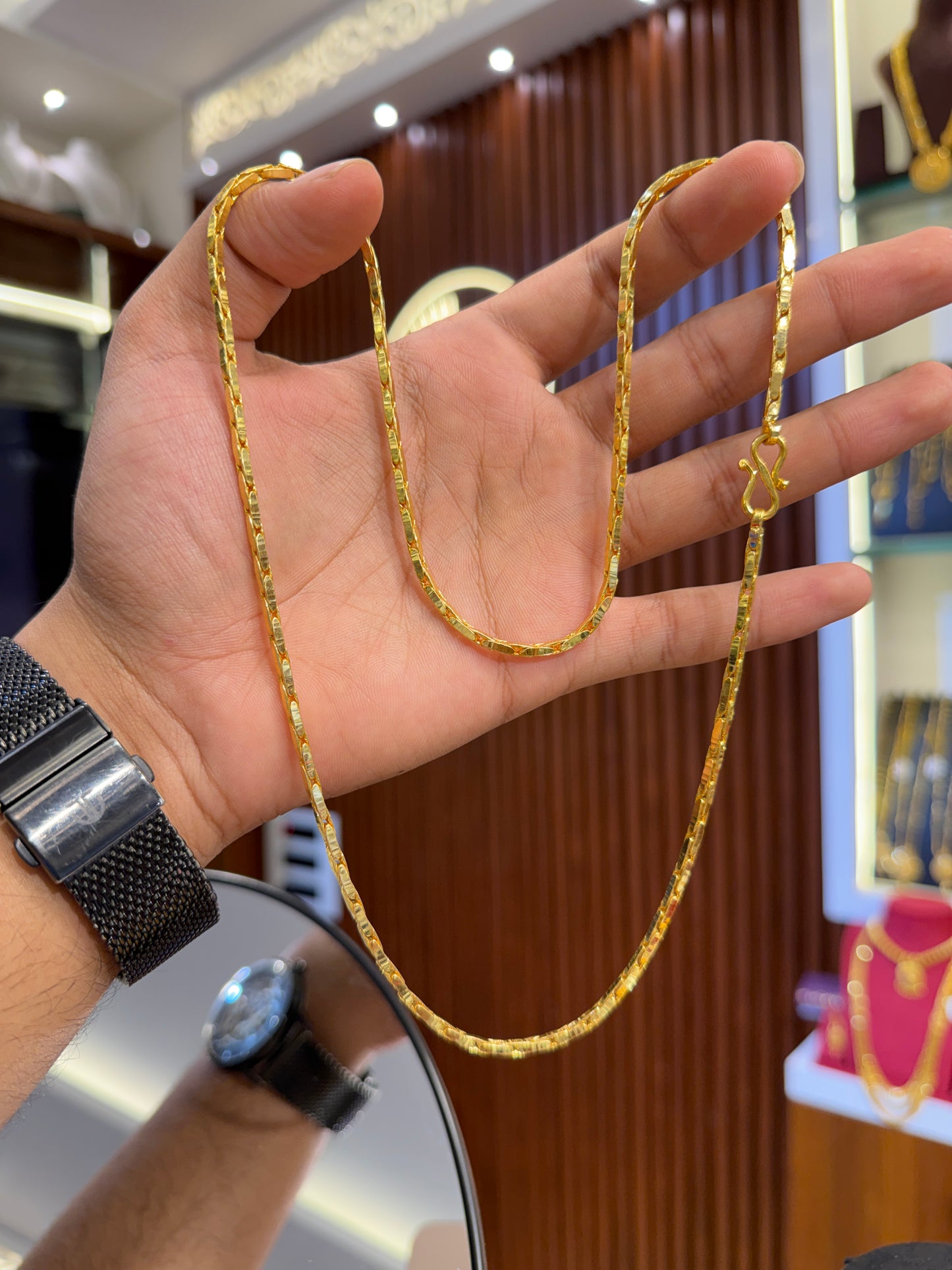 Chain ⭐⭐⭐⭐☆ 4.3 (14,950)