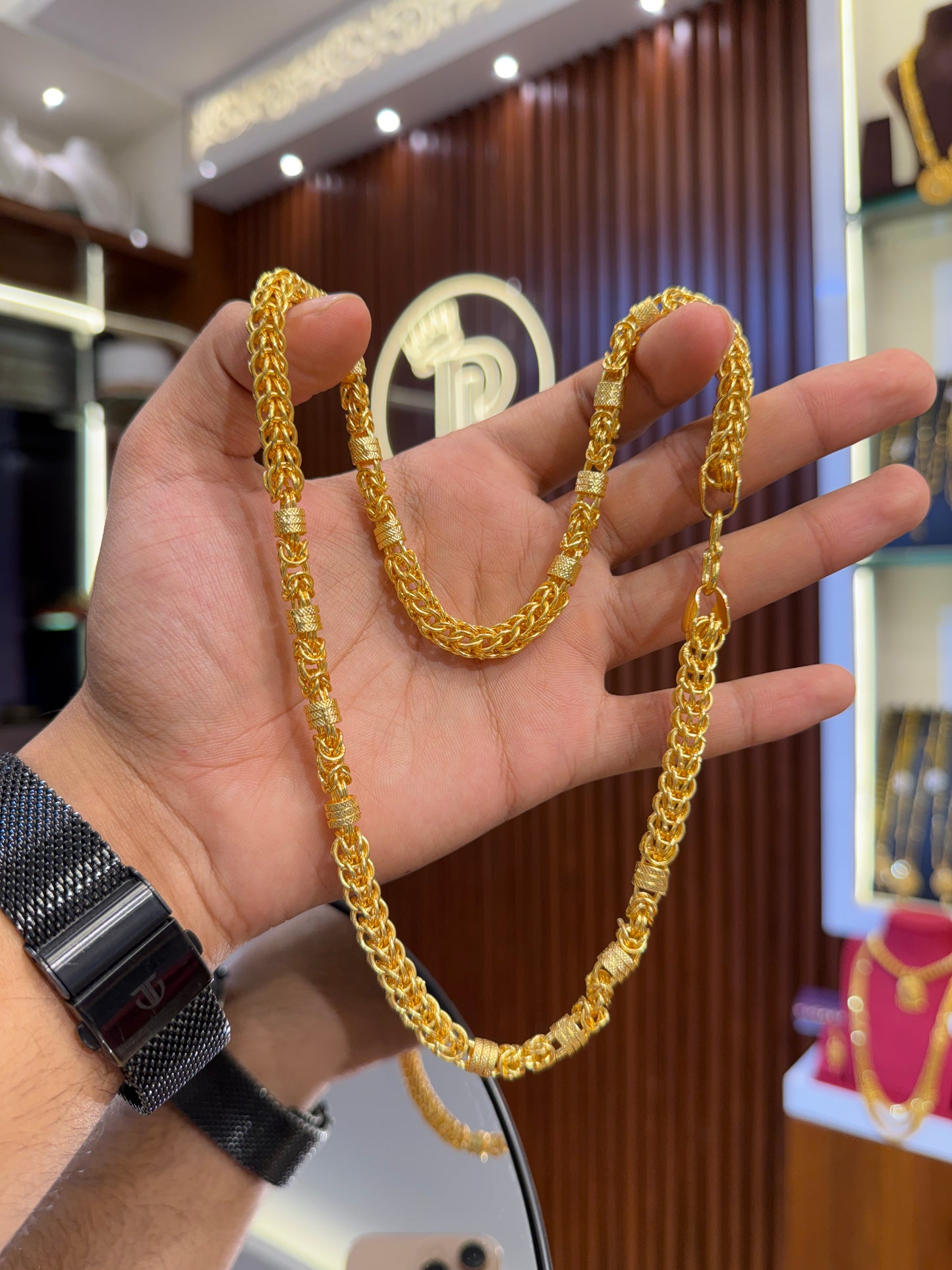 Chain ⭐⭐⭐⭐☆ 4.2 (11,340)