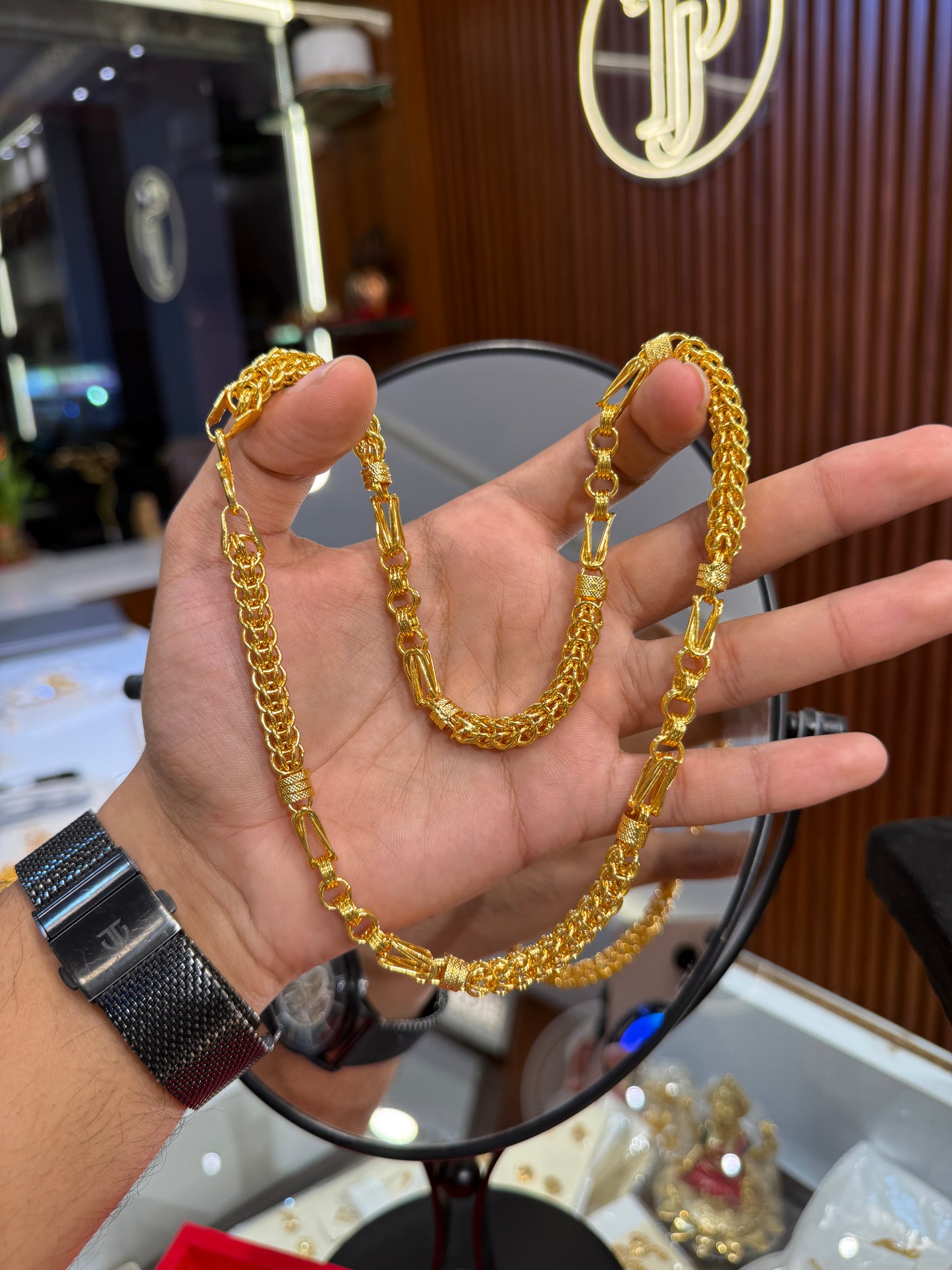 Chain. ⭐⭐⭐⭐⭐ 4.8 (9,430)