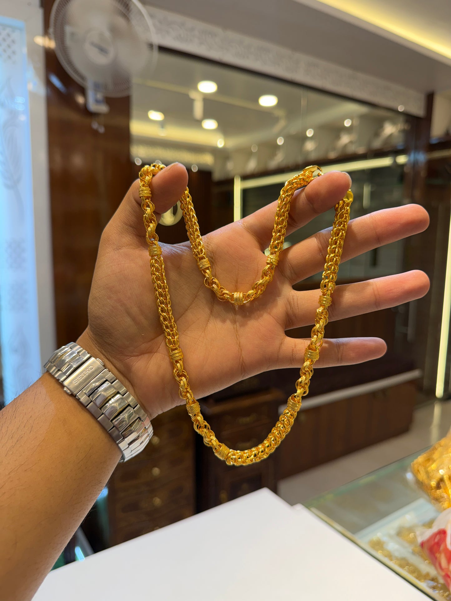 Indo italian chain ⭐⭐⭐⭐☆ 4.2 (7,590)