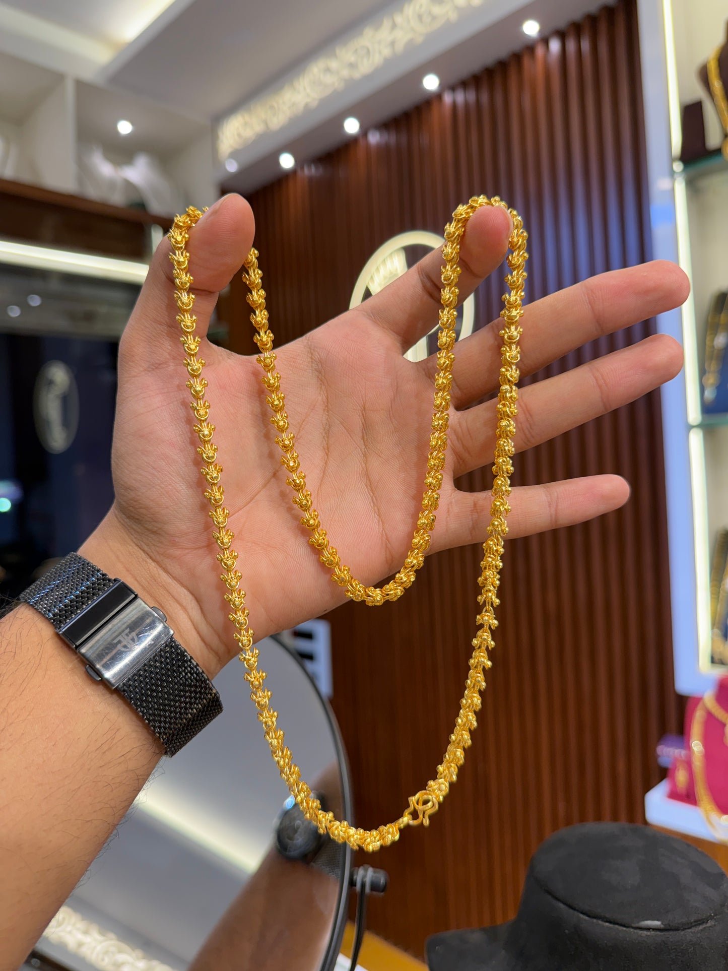 Chain . ⭐⭐⭐⭐⭐ 4.8 (9,430)