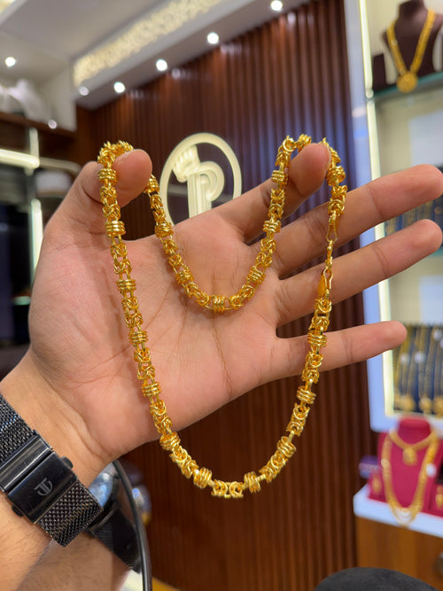Indo-Italian Chains