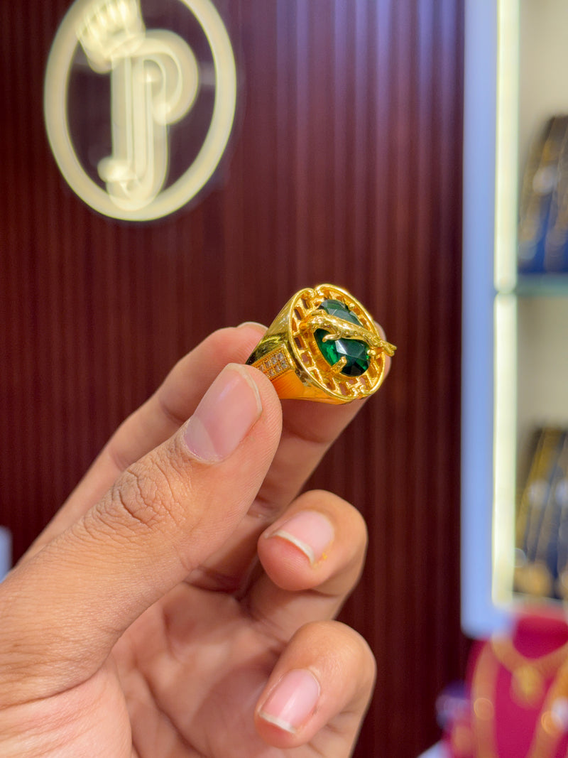Green stone ring