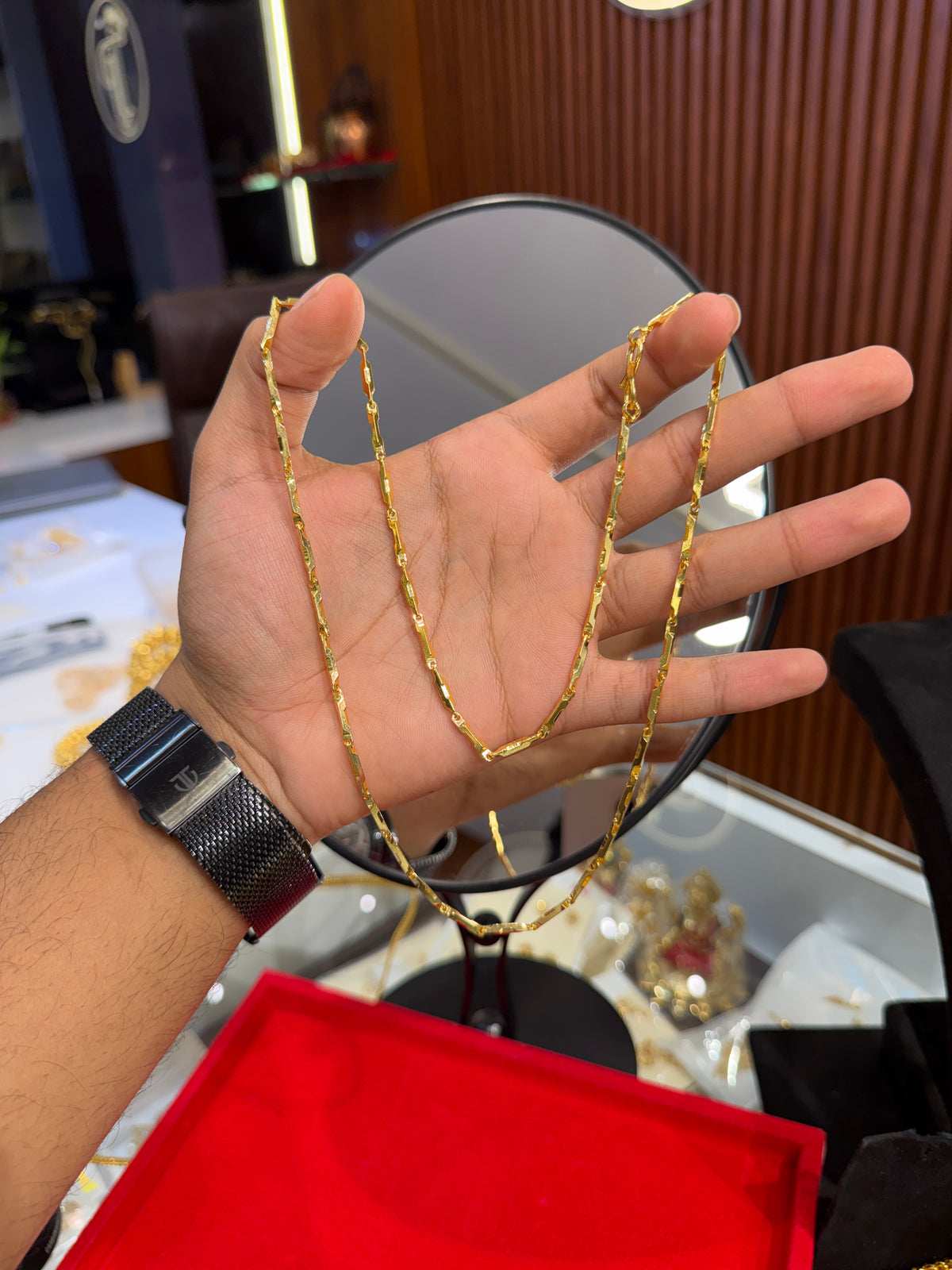 Silky chain