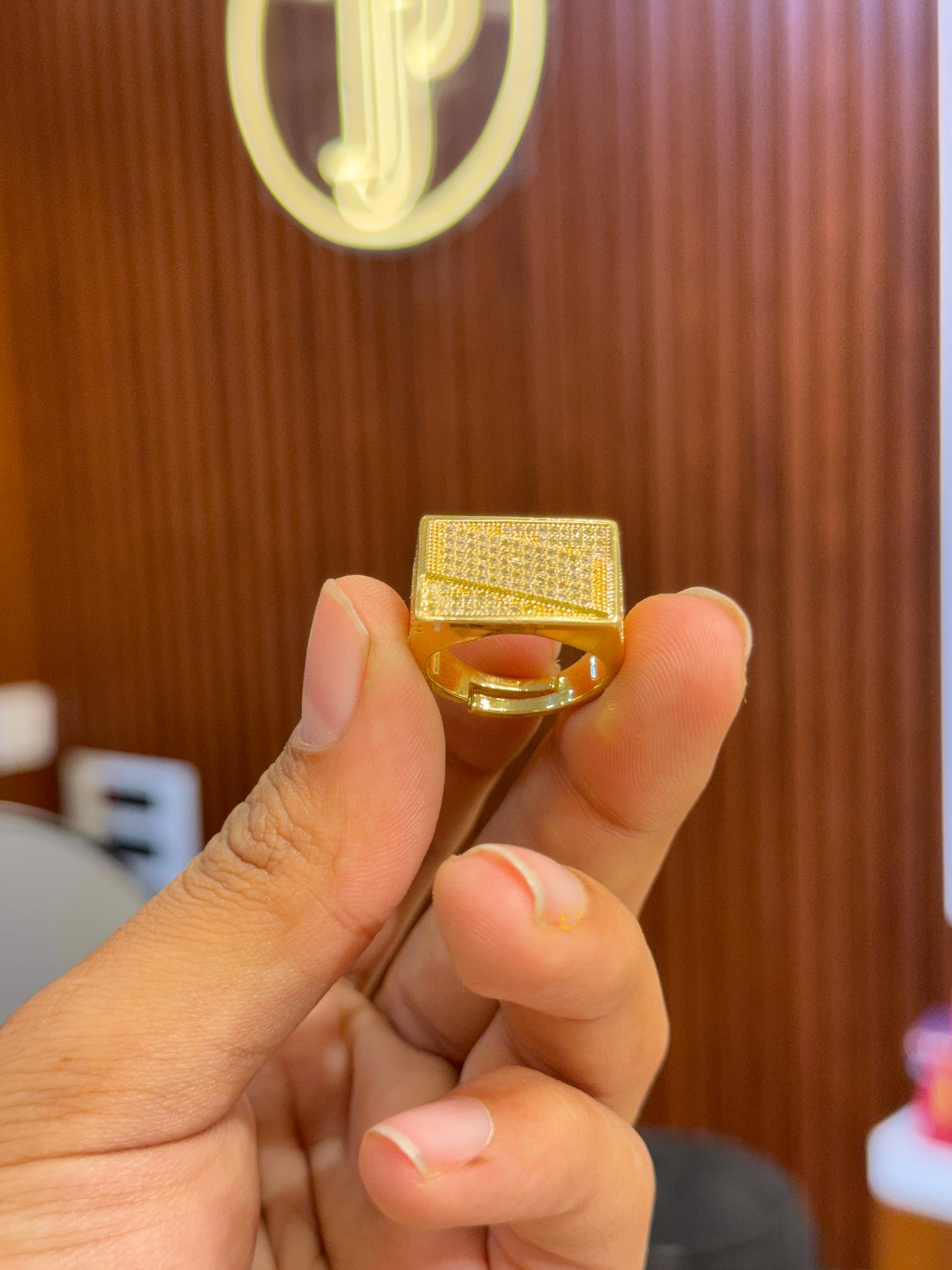 Ring ⭐⭐⭐⭐☆ 4.2 (11,340)