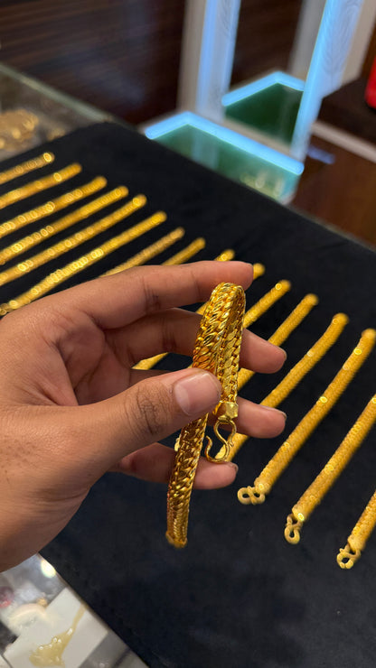Classic Bracelet ⭐⭐⭐⭐⭐ 4.6 (22,540)