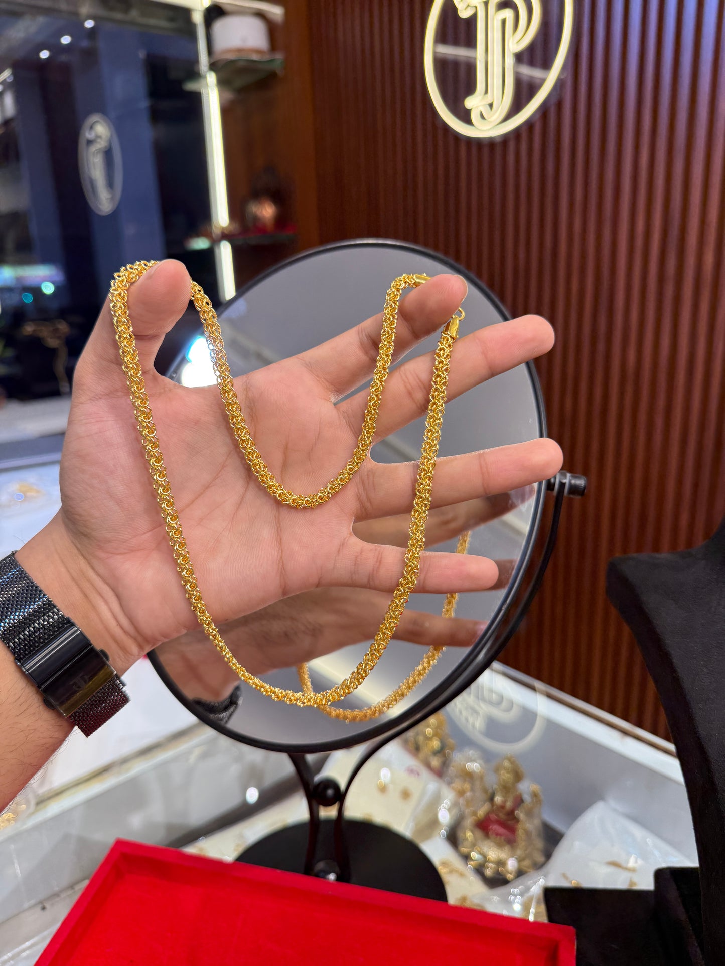 chain ⭐⭐⭐☆☆ 3.5 (4,900)