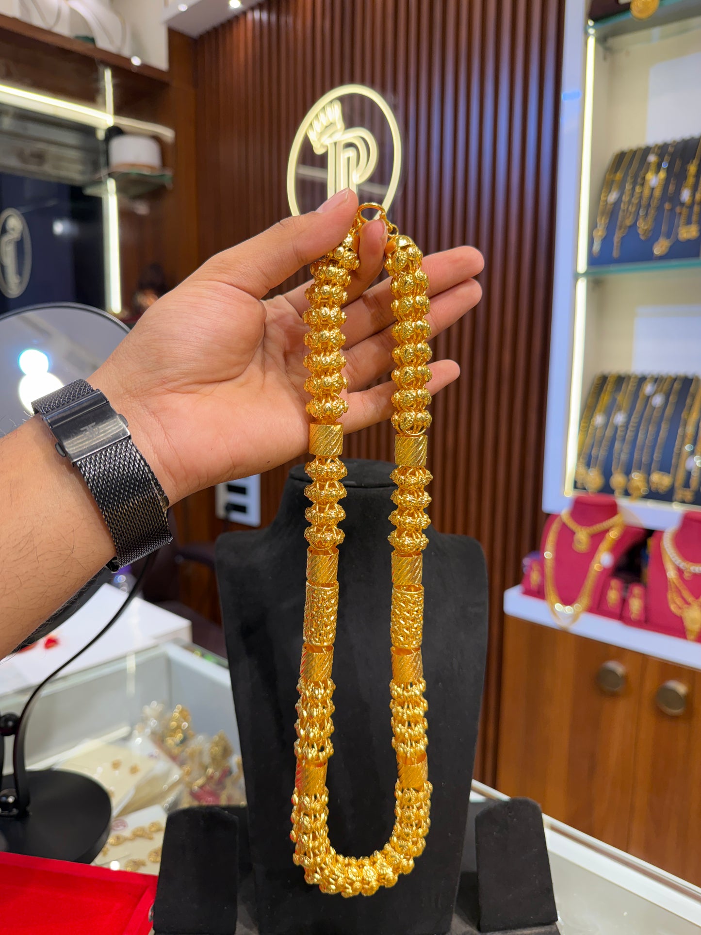 hollow chain