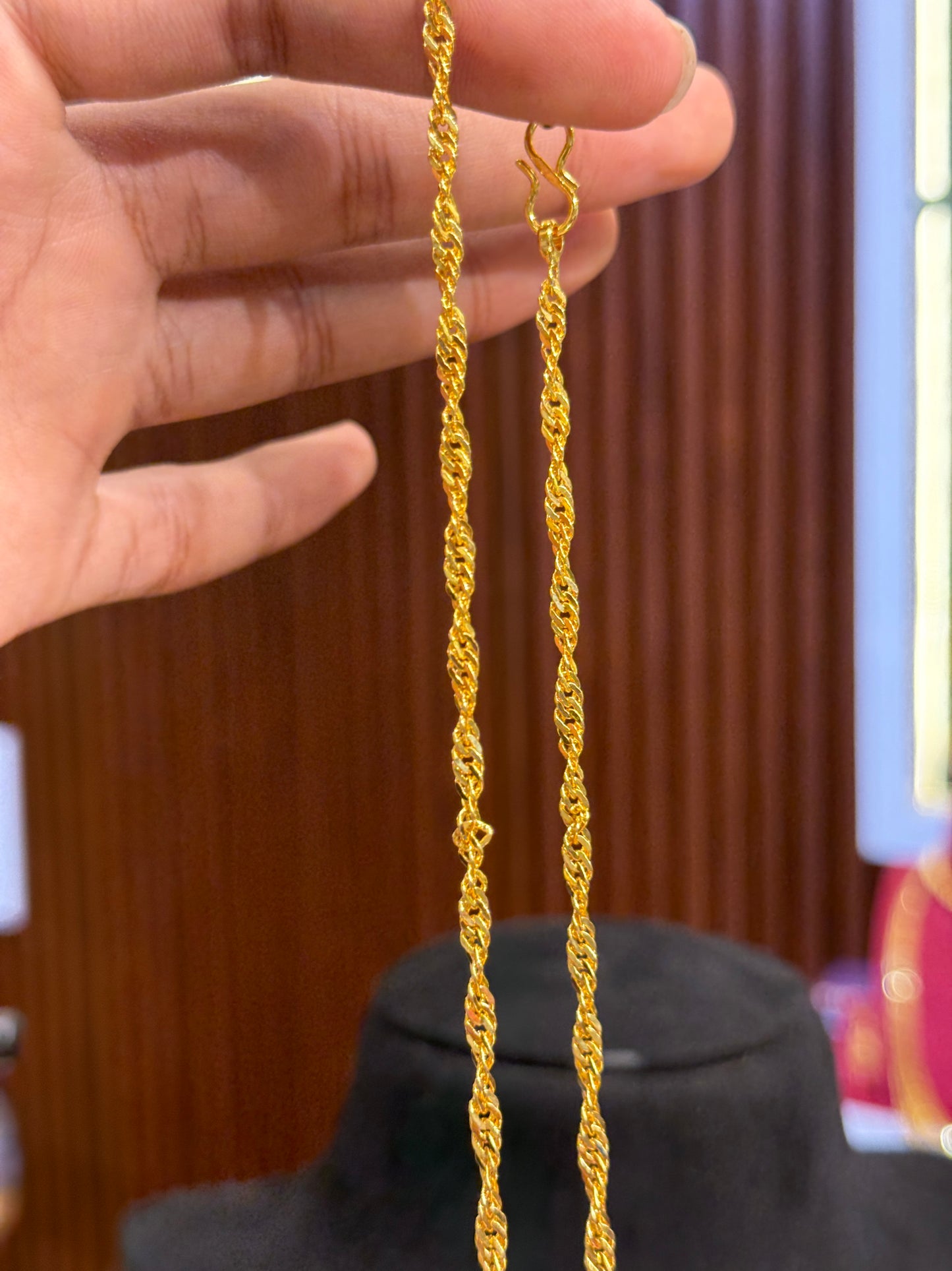 Chain ⭐⭐⭐⭐☆ 4.3 (14,950)