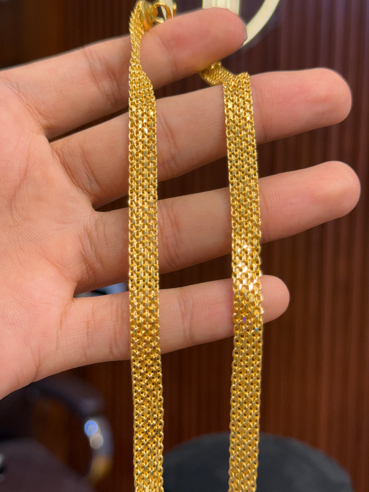 Highway chain ⭐⭐☆☆ 2.8 (2,450)
