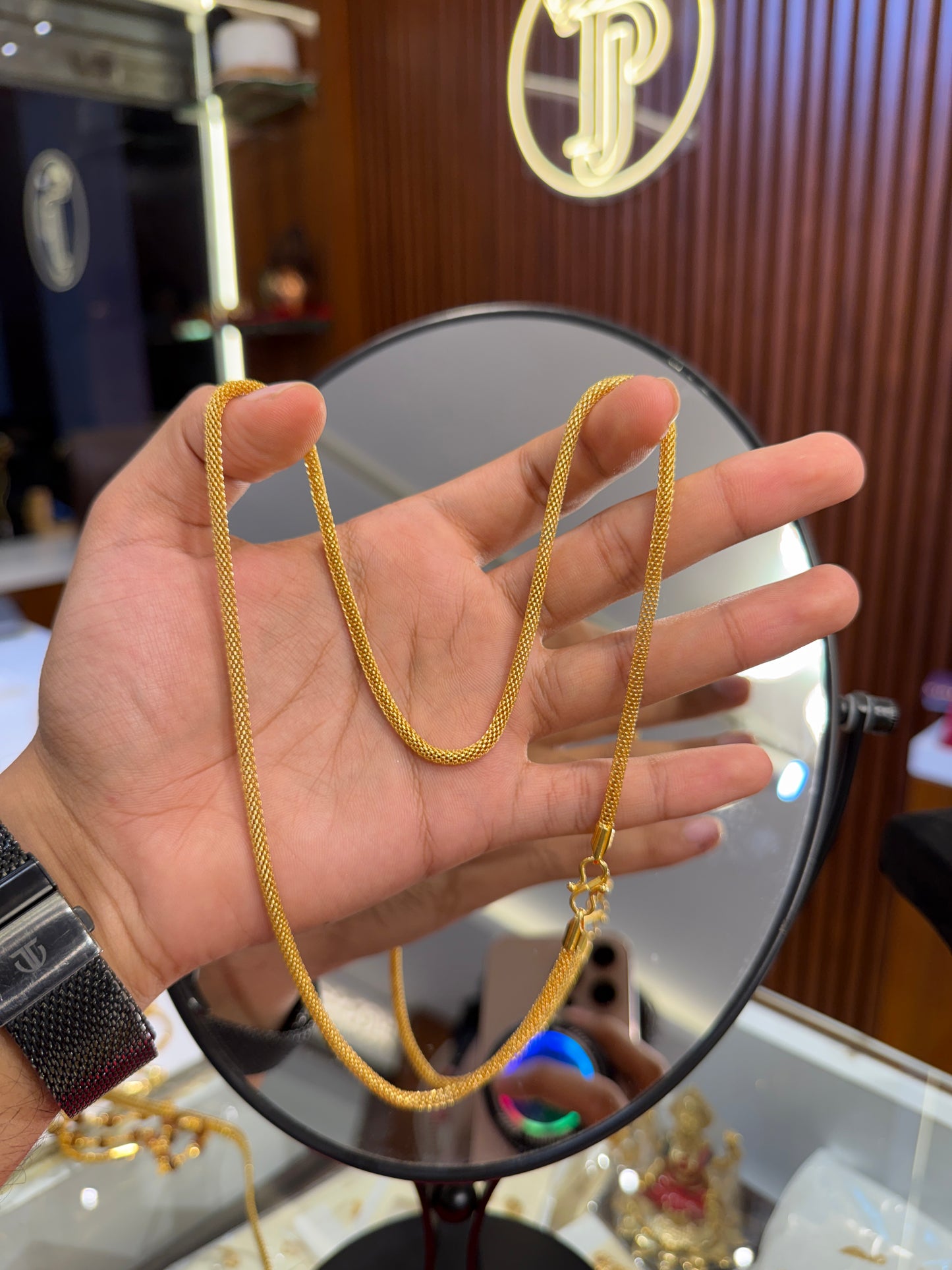 Chain⭐⭐⭐⭐⭐ 4.9 (12,845)