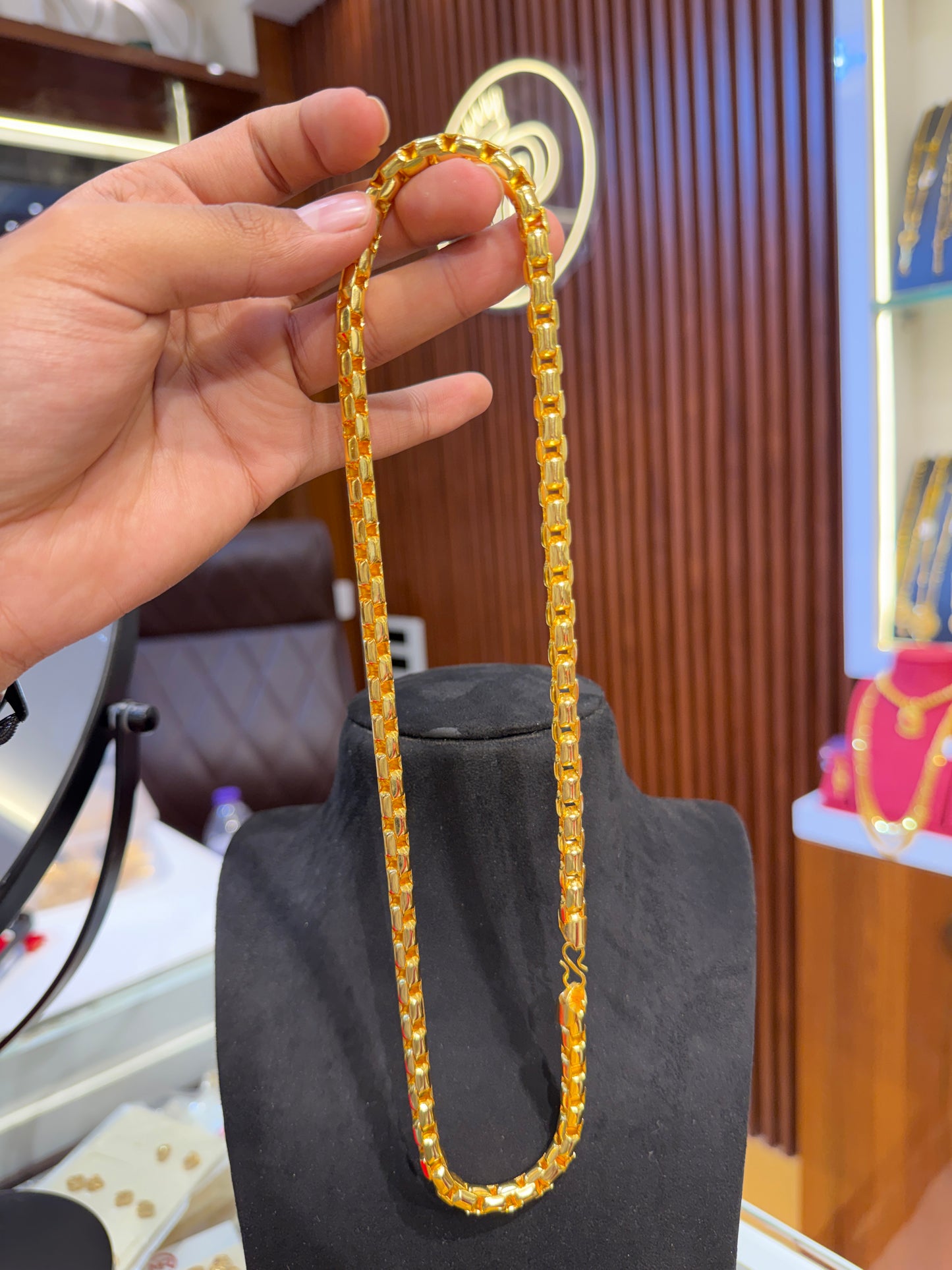 Box chain ⭐⭐⭐☆ 3.6 (6,420)