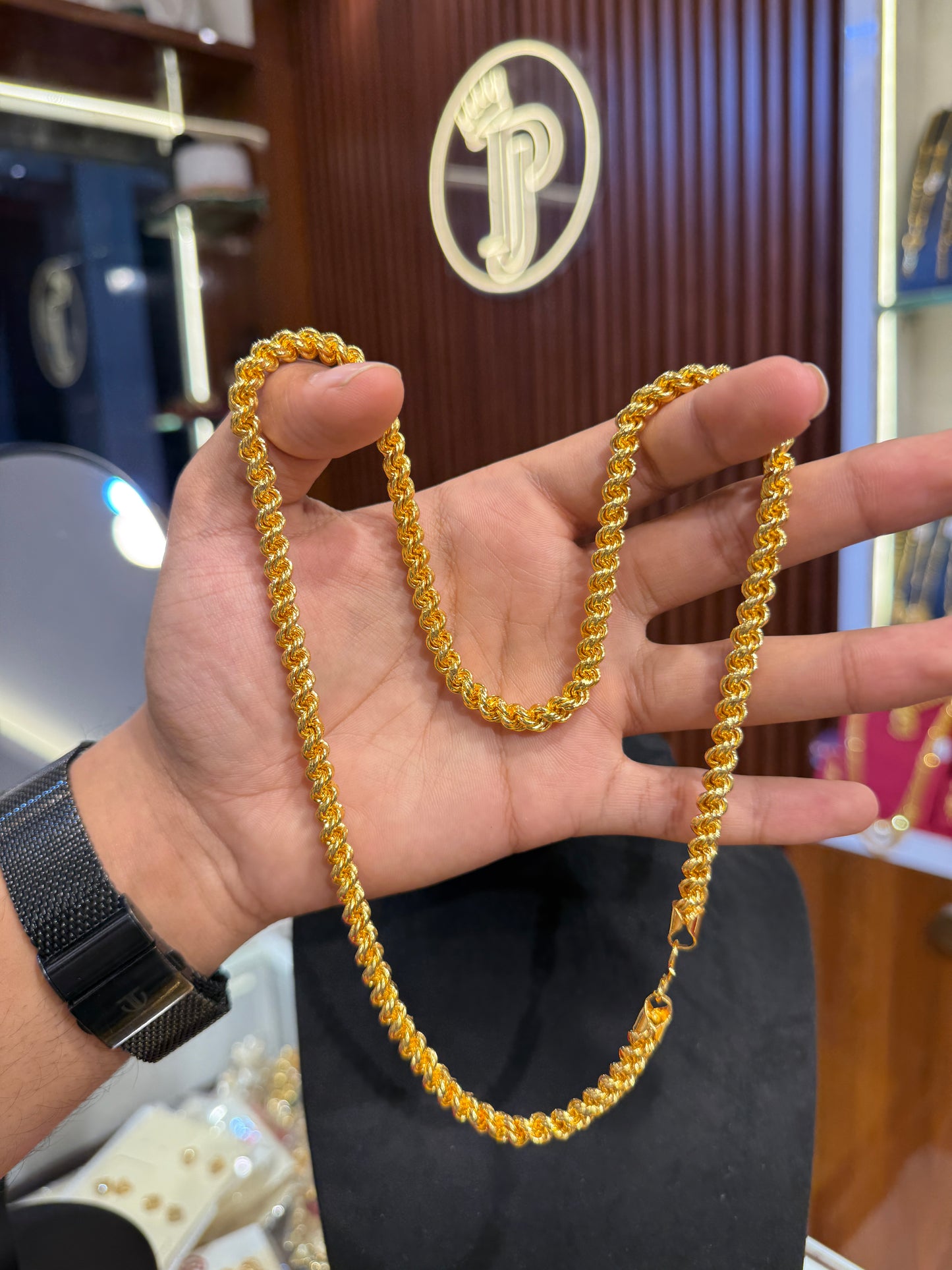 Chain Highway chain ⭐⭐☆☆ 2.8 (2,450)