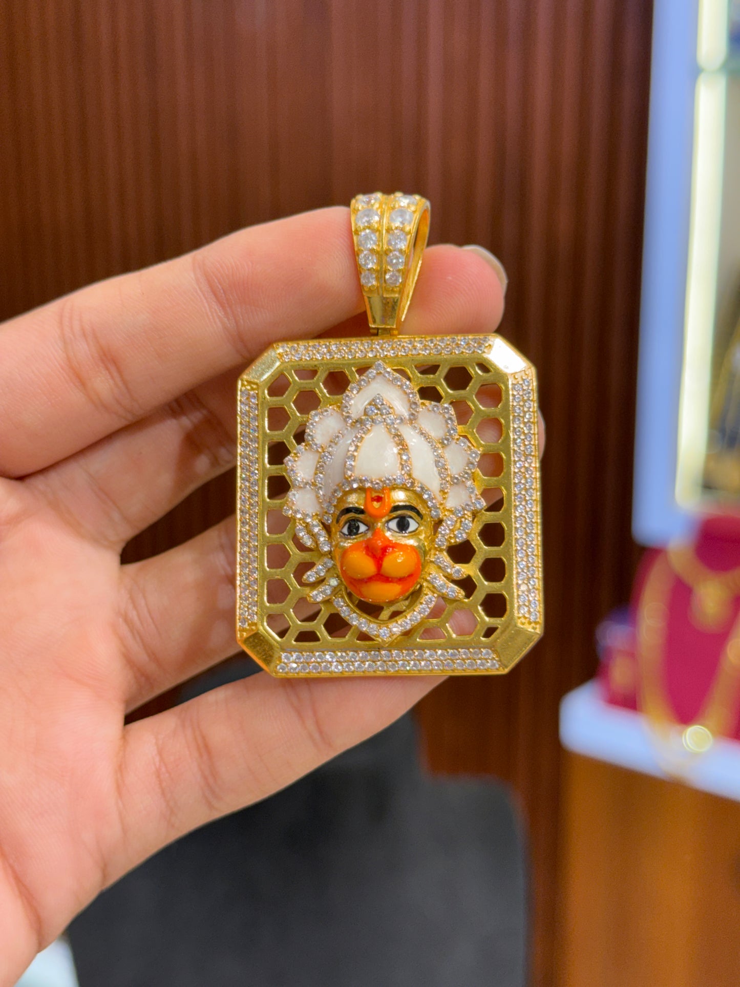 Hanuman pendent ⭐⭐⭐⭐☆ 4.0 (6,430)