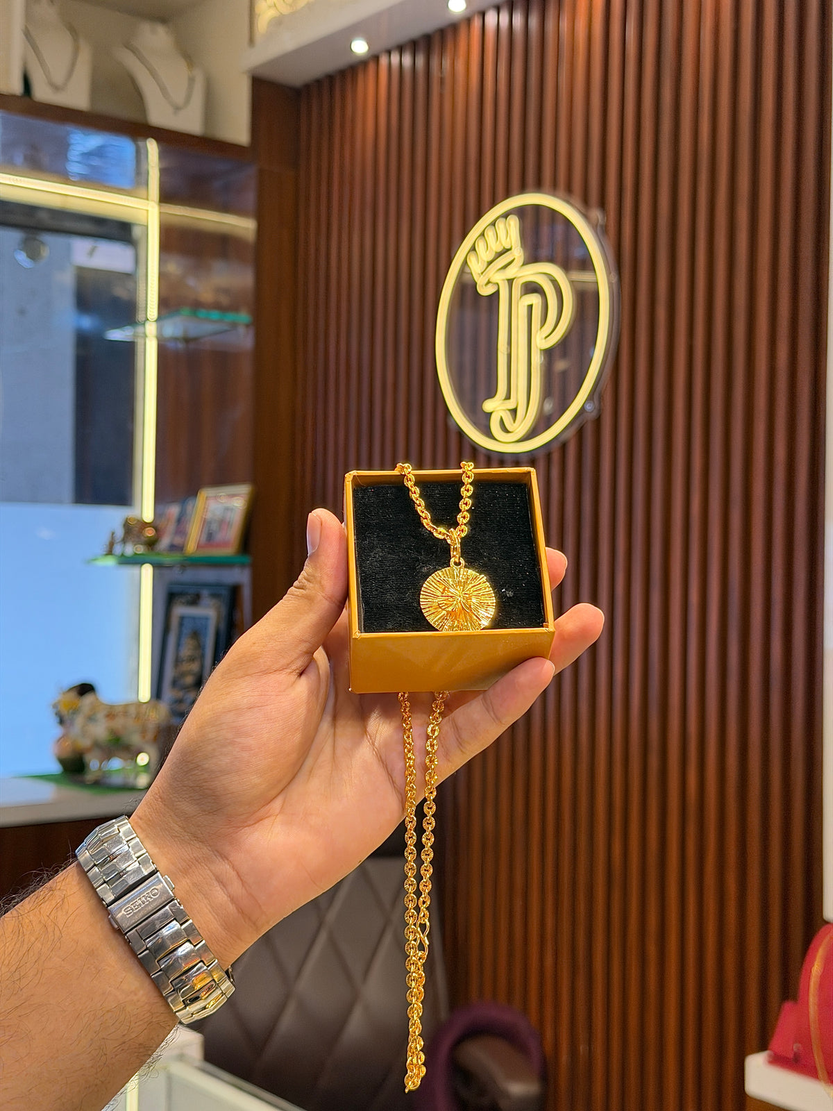 Maa chain + pendent