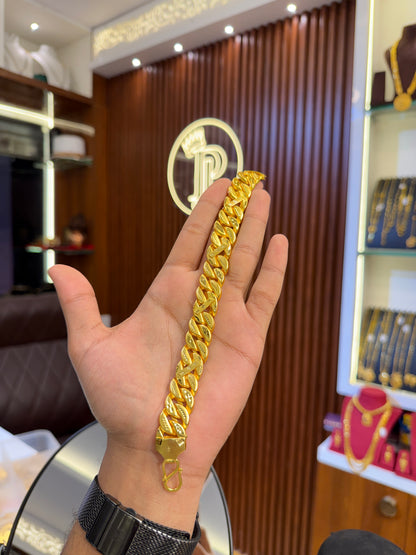 Bracelet ⭐⭐⭐⭐⭐ 4.5 (15,670)
