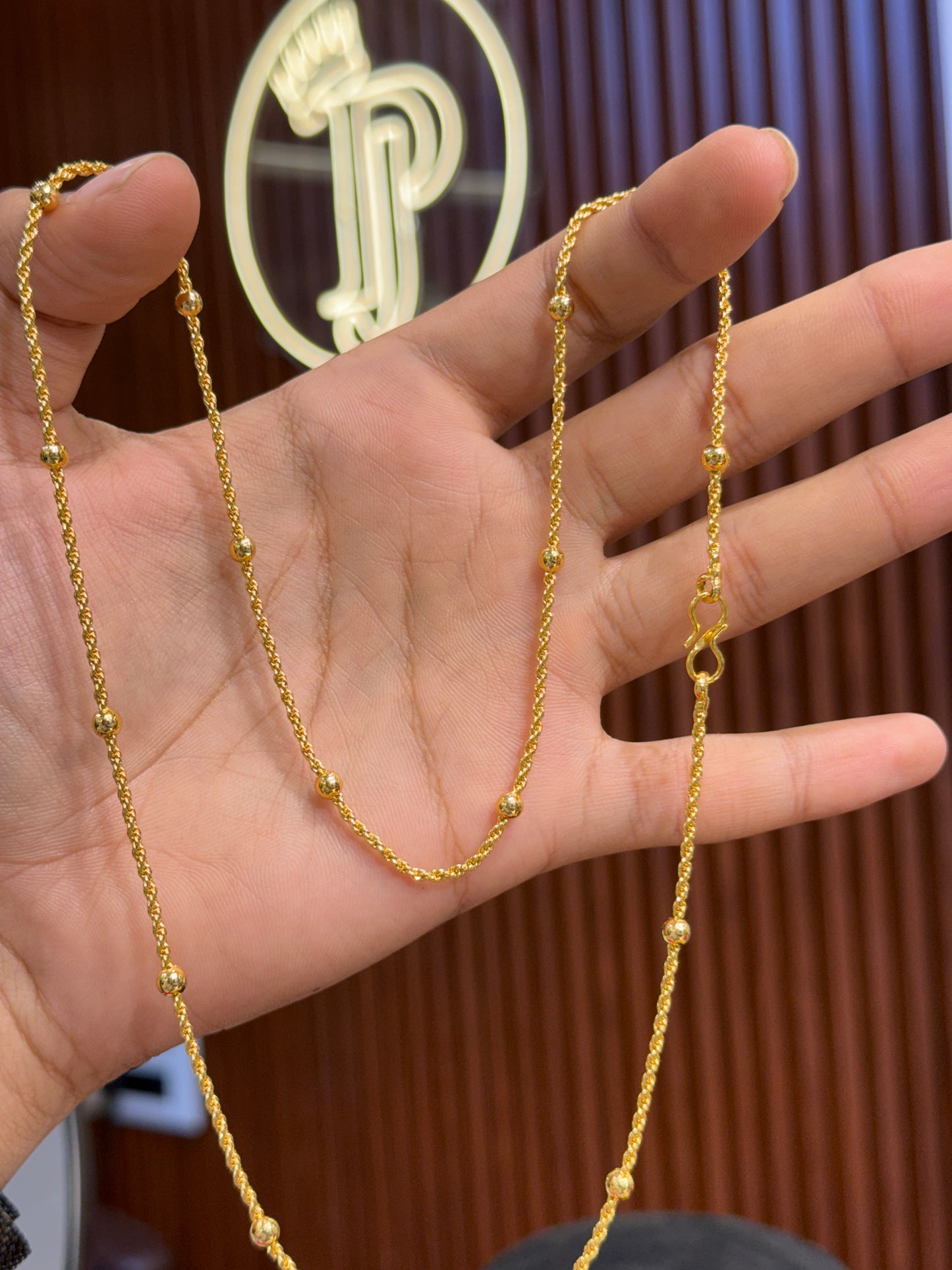 Chain ⭐⭐⭐☆☆ 3.2 (2,980)