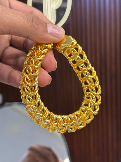 Bracelet ⭐⭐⭐⭐⭐ 4.8 (7,230)