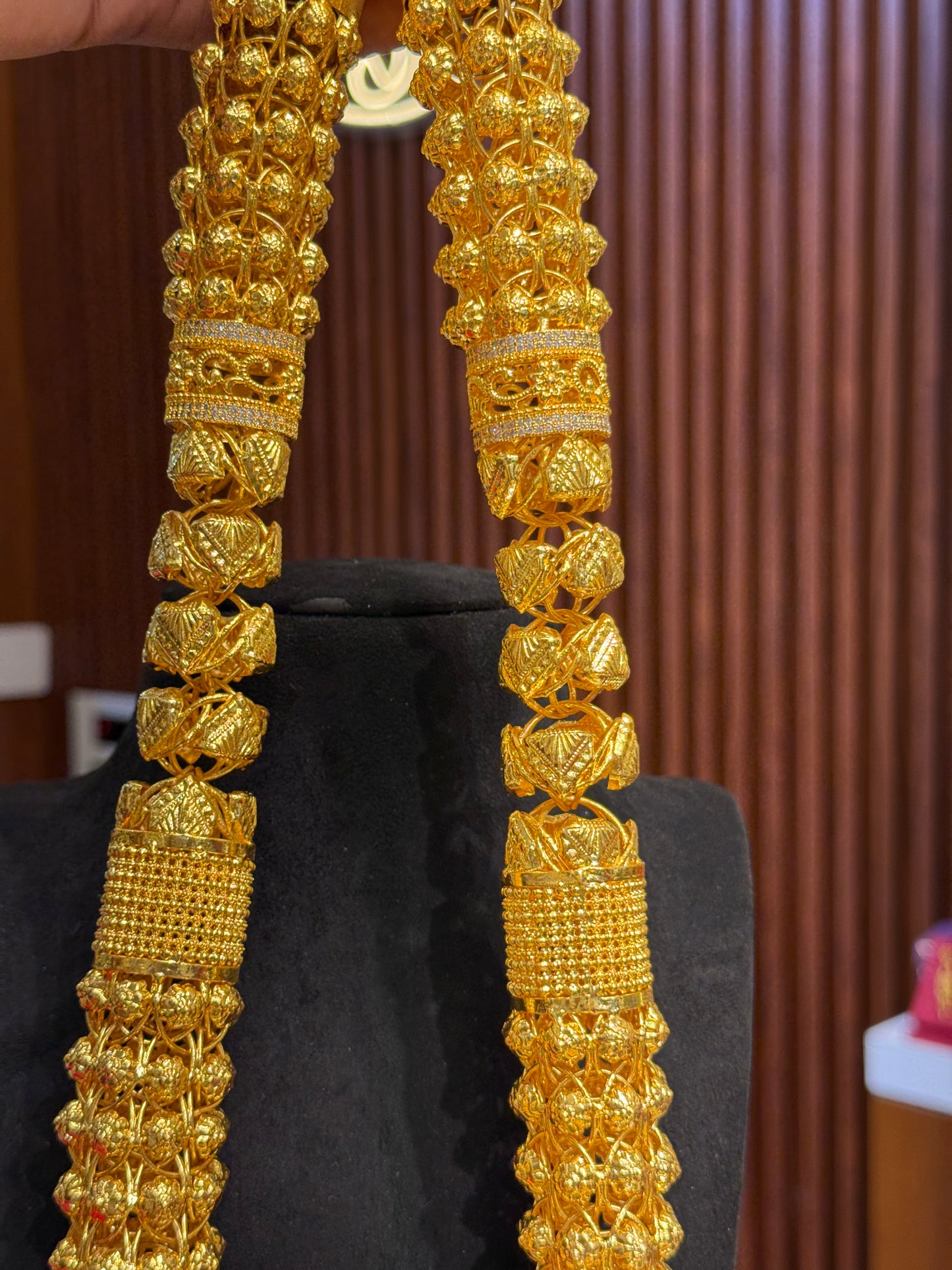 Ad hollow chain ⭐⭐⭐⭐☆ 4.0 (13,200)