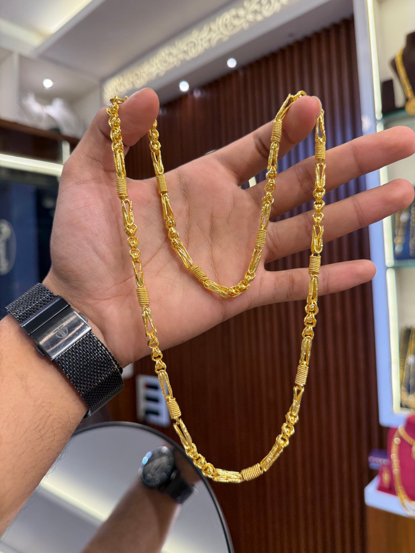 Chain ⭐⭐⭐⭐☆ 4.1 (5,670)