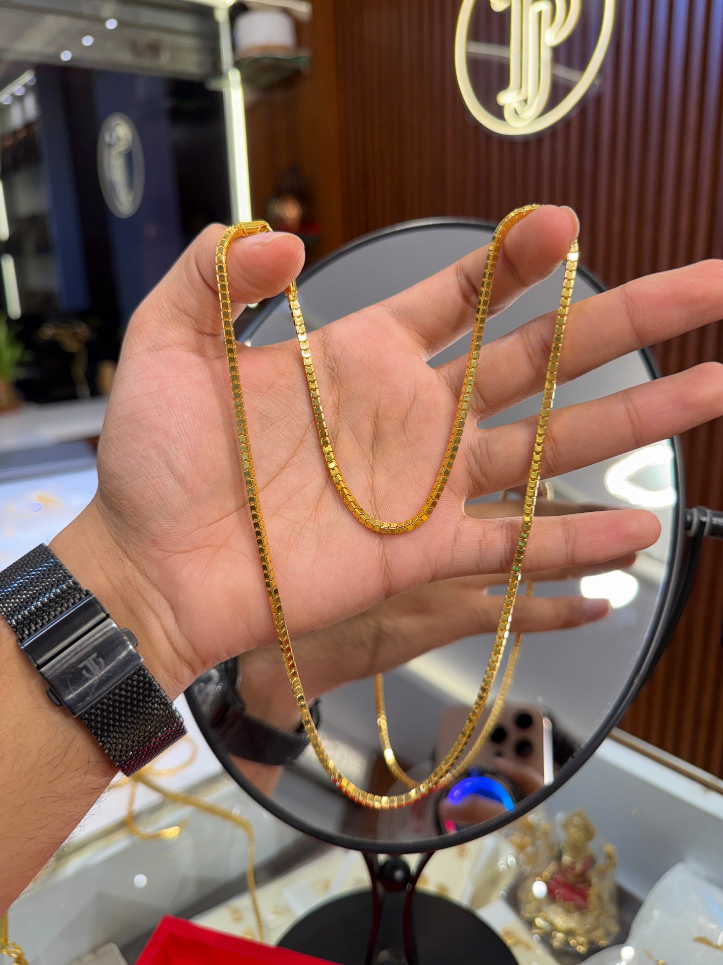 Box chain ⭐⭐⭐☆☆ 3.3 (7,450)
