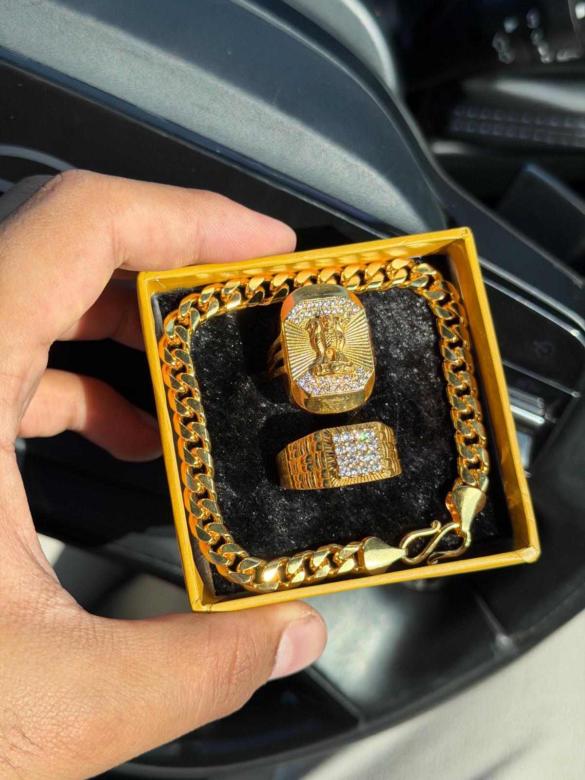 2 rings+cubin  bracelet