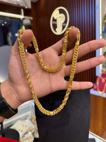 Indo italian ⭐⭐⭐⭐☆ 4.0 (2,980)