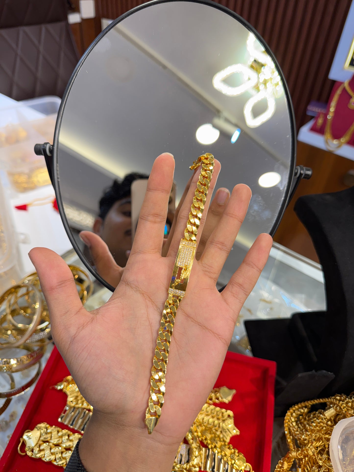 Bracelet ⭐⭐⭐☆☆ 2.9 (6,130)