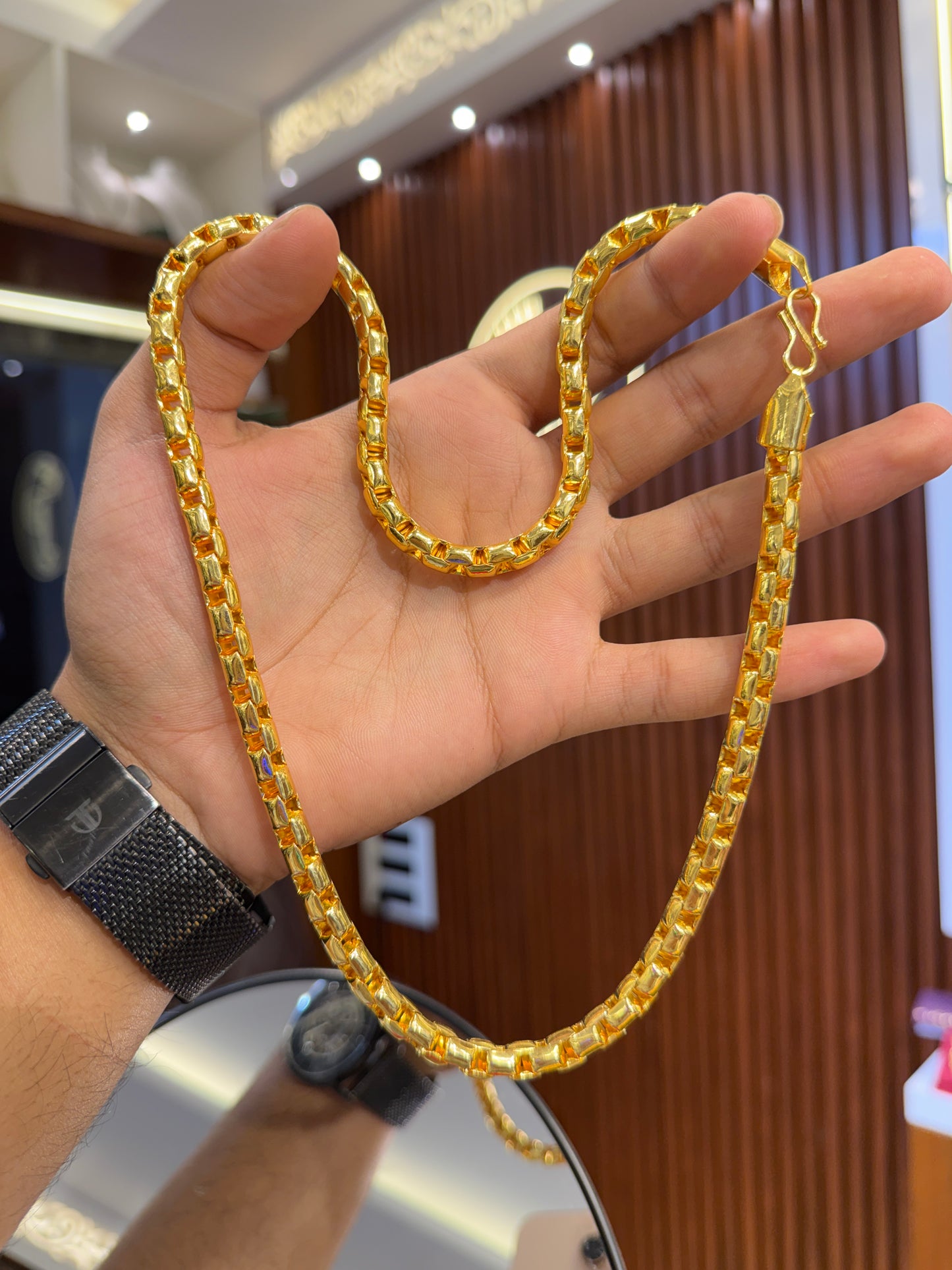 Box Chain  ⭐⭐⭐ 3.2 (4,850)