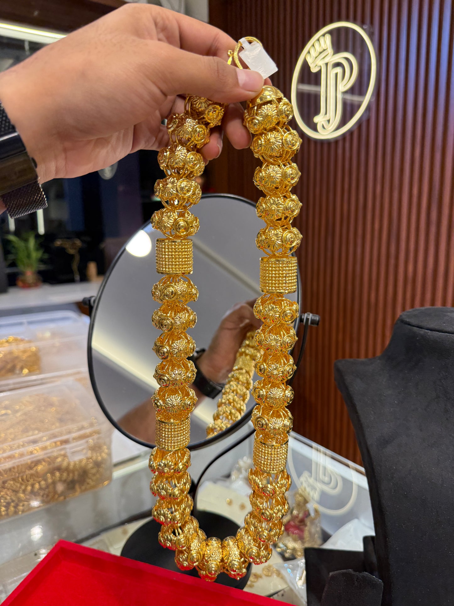 Big hollow chain ⭐⭐⭐⭐☆ 4.0 (13,200)