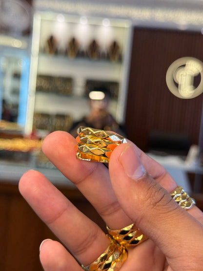 Gold ring ⭐⭐⭐⭐⭐ 4.5 (8,340)