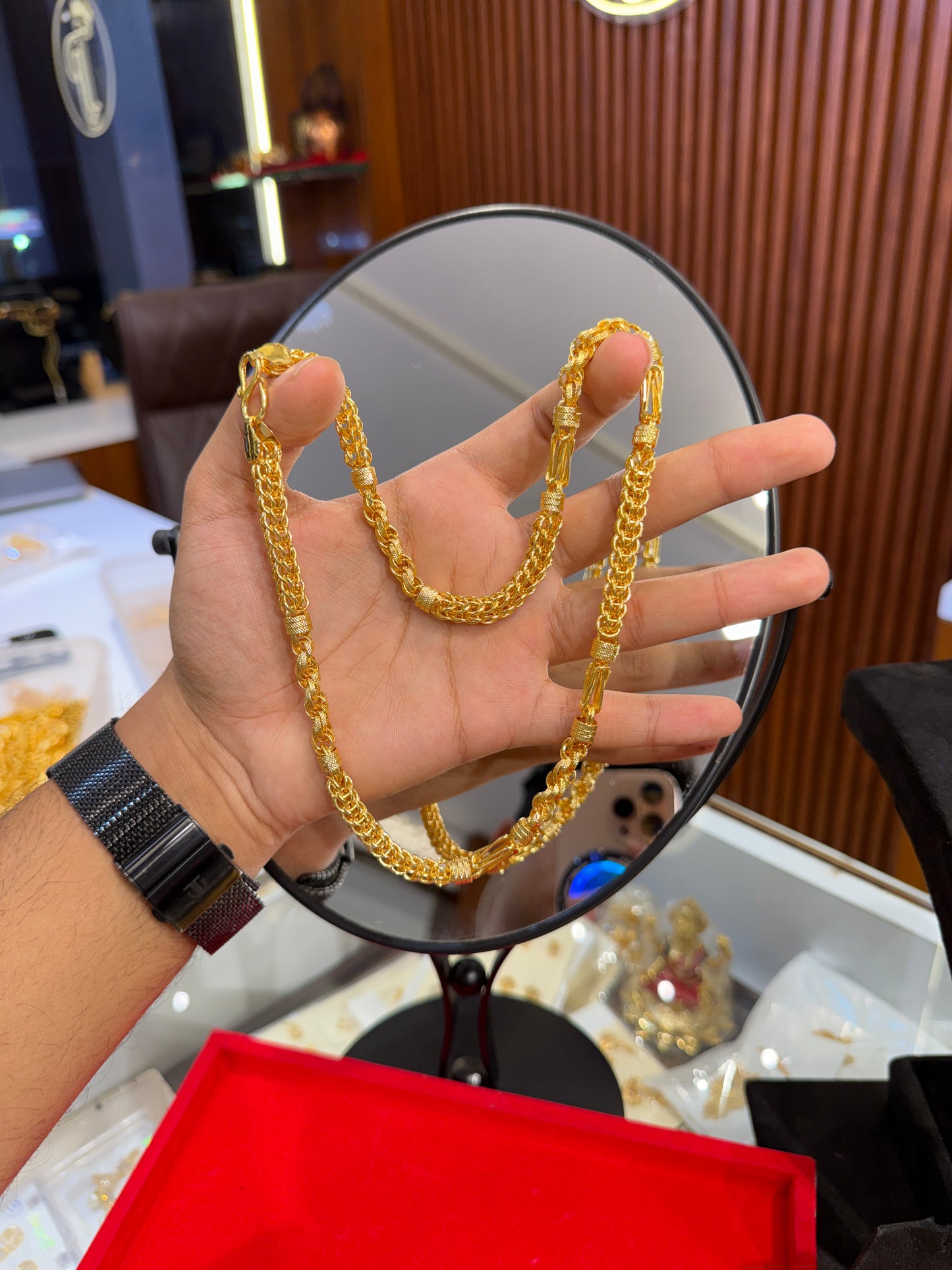 Indo italian ⭐⭐⭐⭐☆ 4.0 (2,980)
