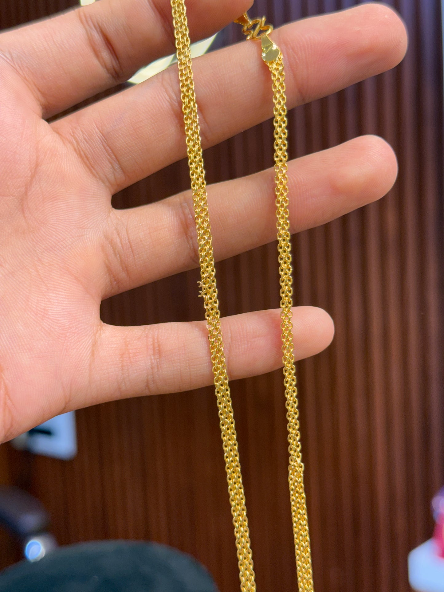 Highway chain  	⭐⭐⭐⭐⭐ 4.9 (12,845)
