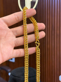 Chain ⭐⭐⭐☆☆ 3.0 (8,990)