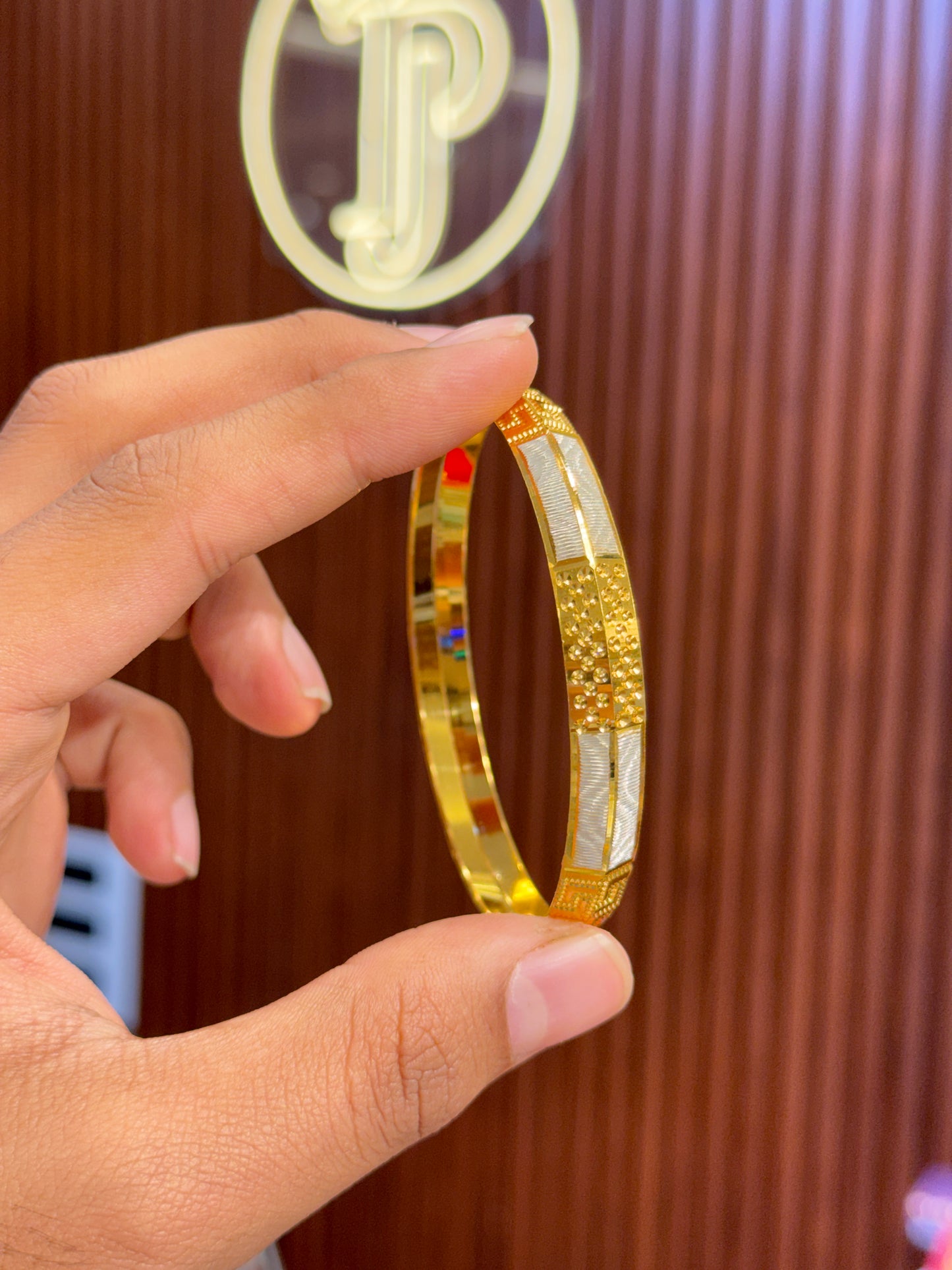 Kada ⭐⭐⭐⭐⭐ 4.5 (15,670)