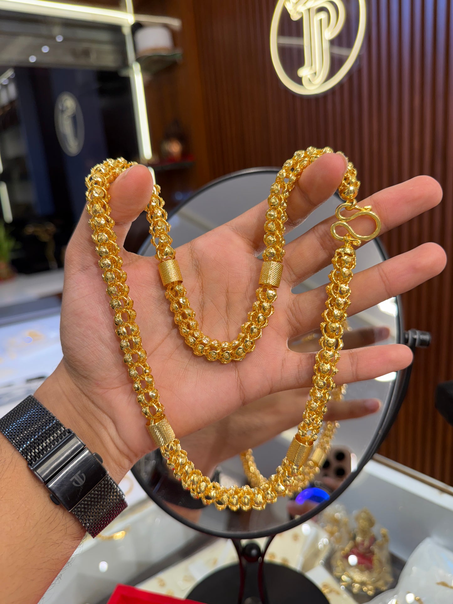 Chain ⭐⭐⭐⭐☆ 4.3 (9,210)