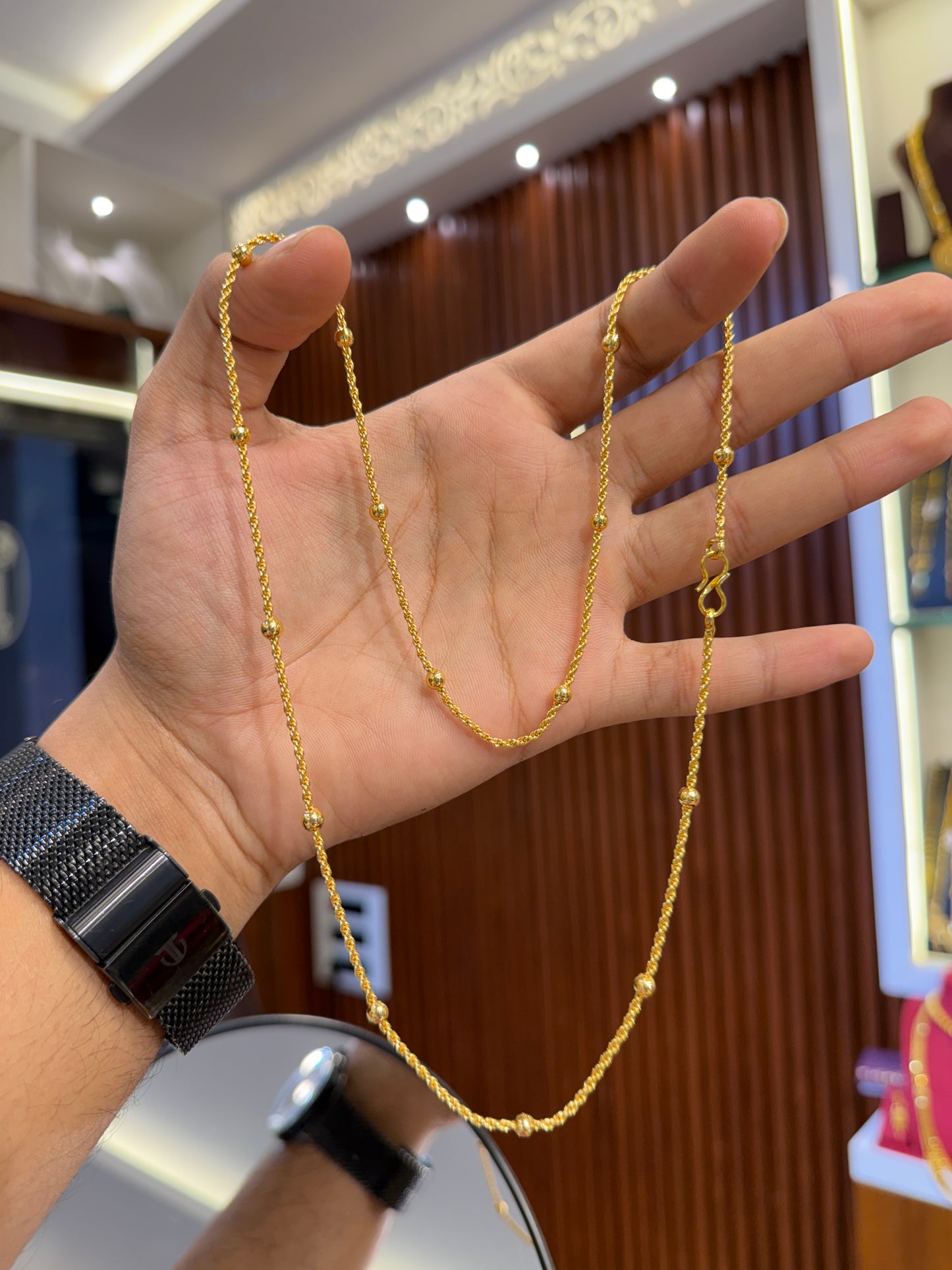 Chain ⭐⭐⭐☆☆ 3.2 (2,980)