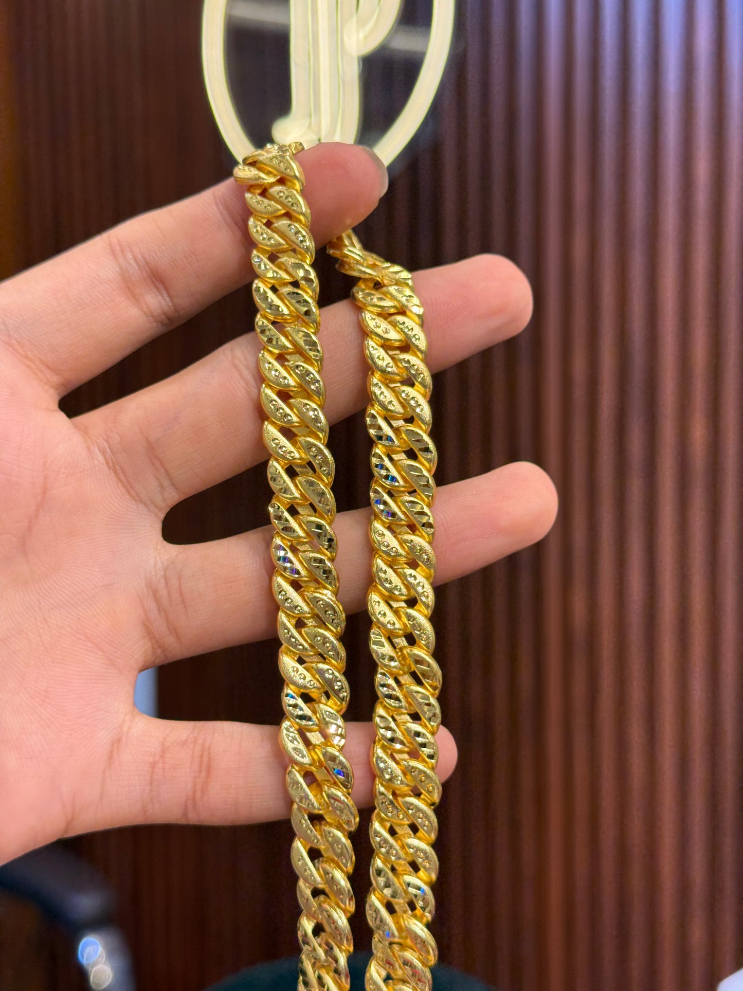 Singapuri chain ⭐⭐⭐⭐☆ 4.2 (11,340)