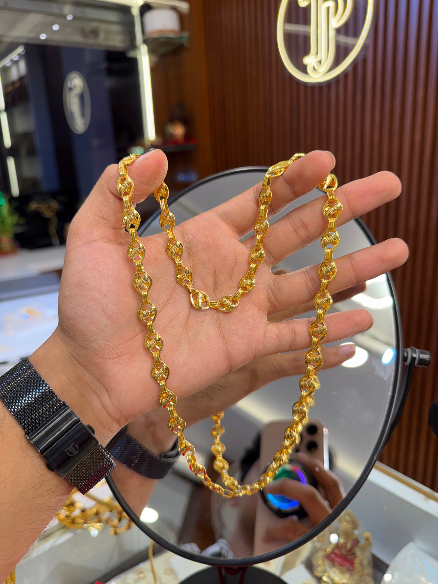 Chain ⭐⭐⭐⭐☆ 4.2 (11,340)