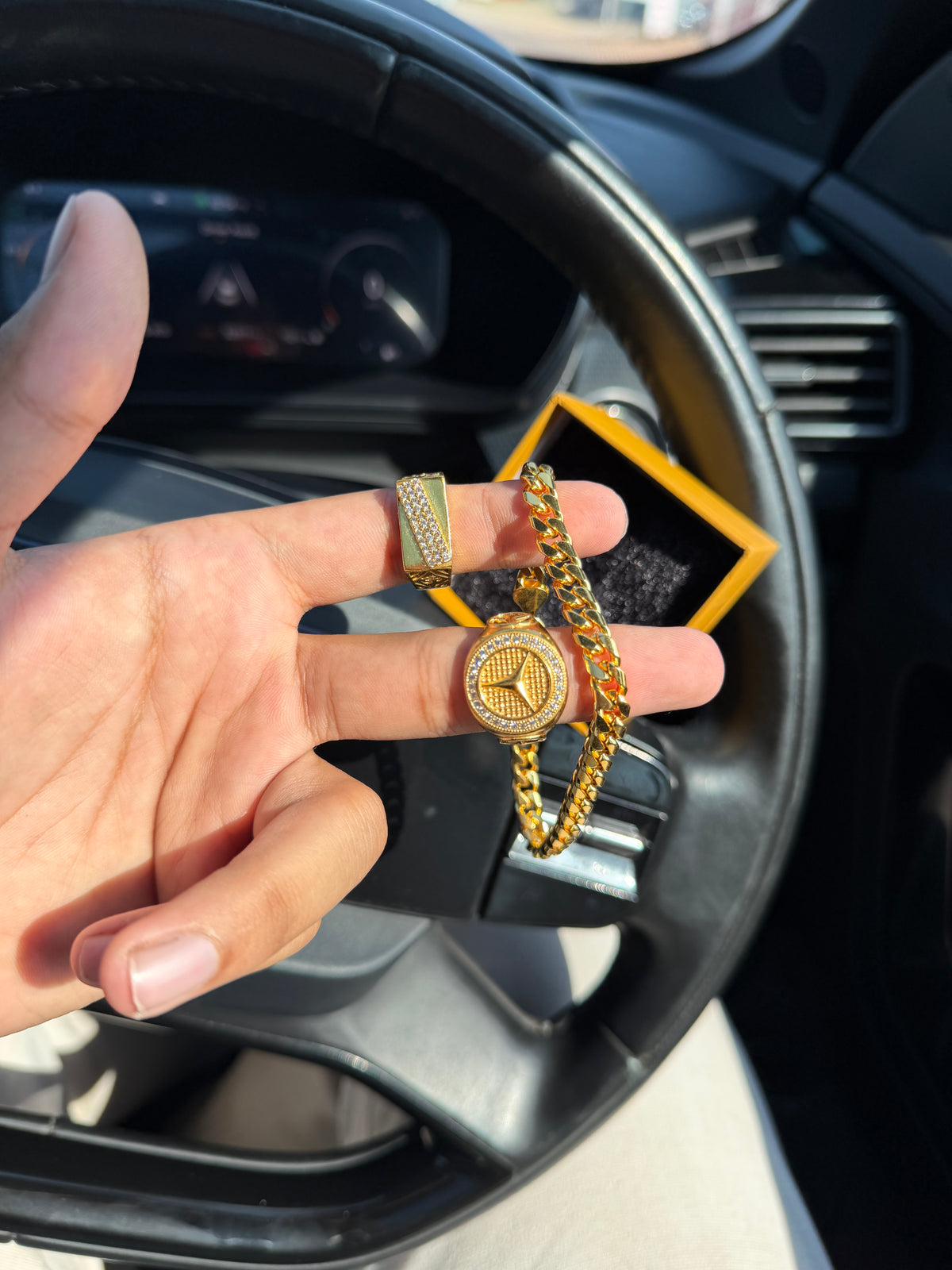 2 rings+cubin  bracelet