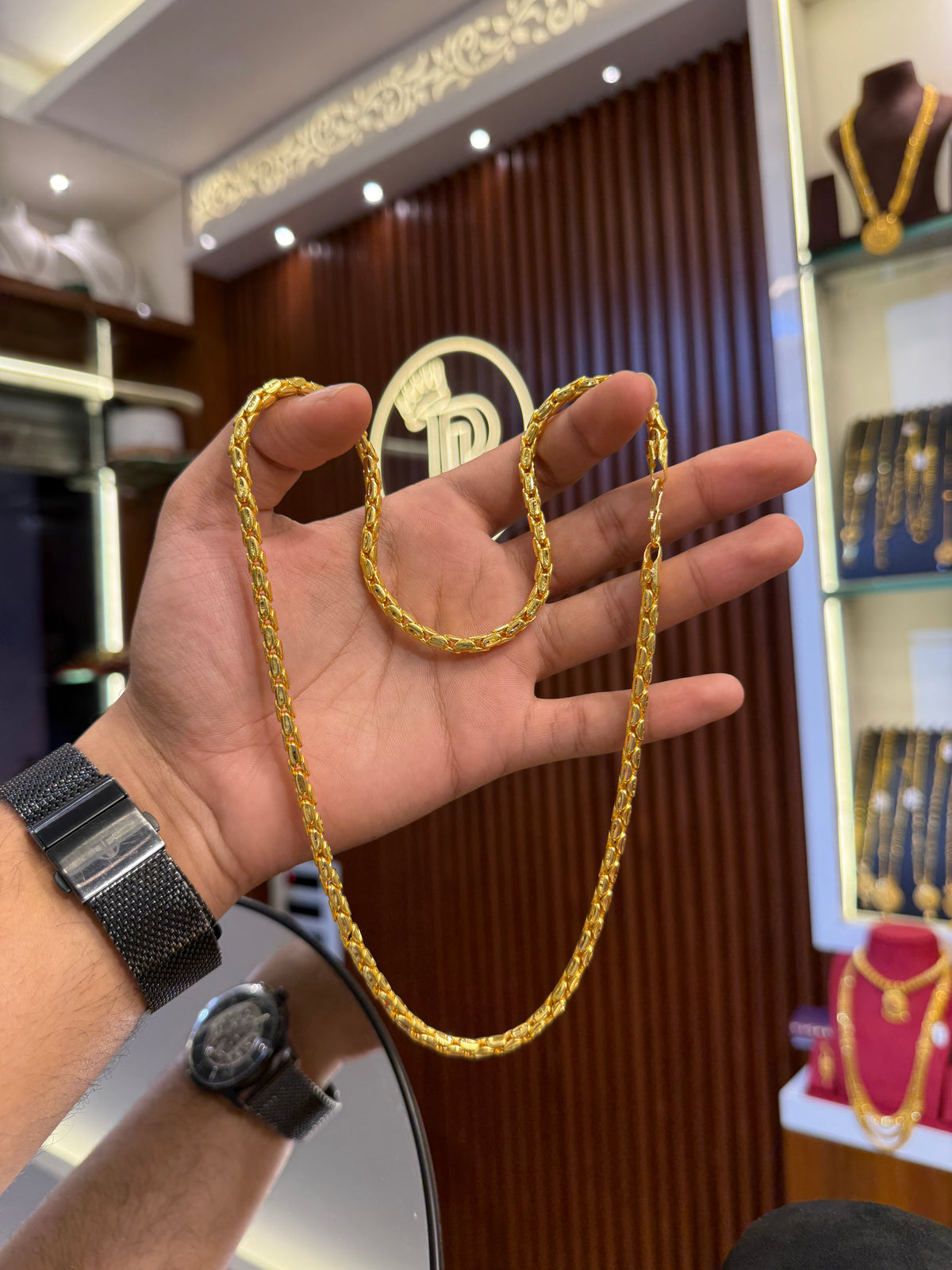 Cobra chain