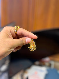 South chain + lion pendent 🦁