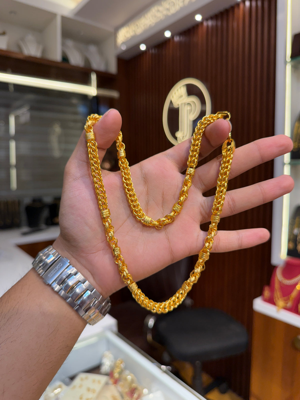 Indo italian chain ⭐⭐⭐⭐☆ 4.2 (7,590)